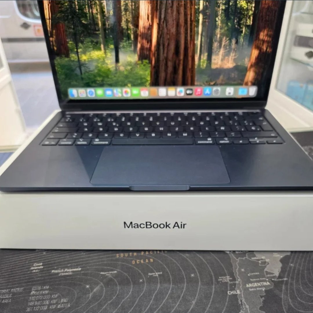 Apple Macbook Air 13" M4 512 + 16GB Midnight