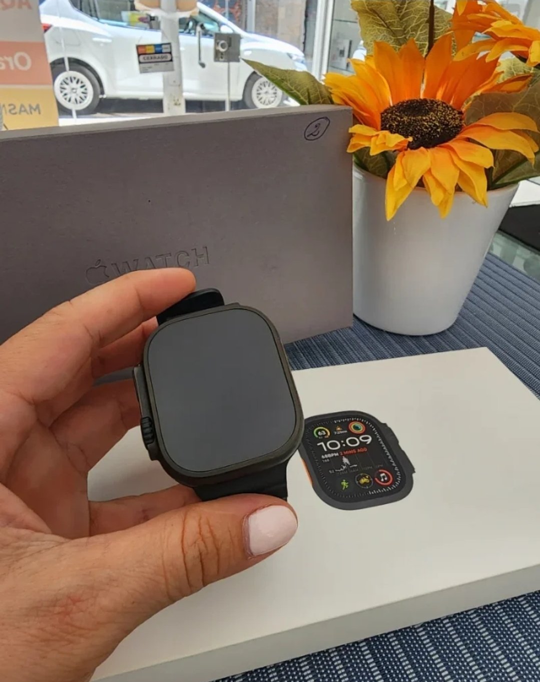 Apple Watch Ultra 2 Titanium Black