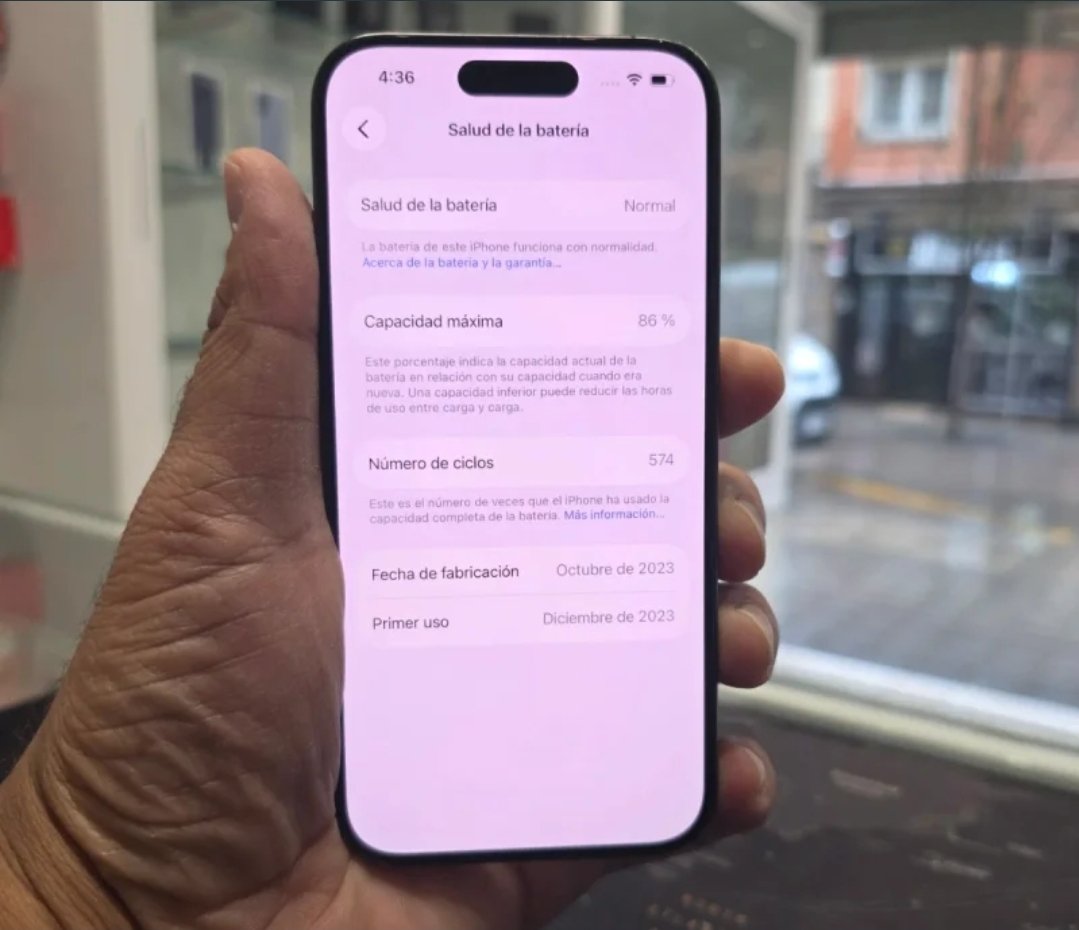 Apple iPhone 15 Pro 256GB Titanium Black