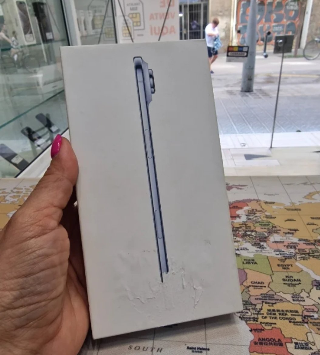 Apple iPhone Air 256GB Sky Blue