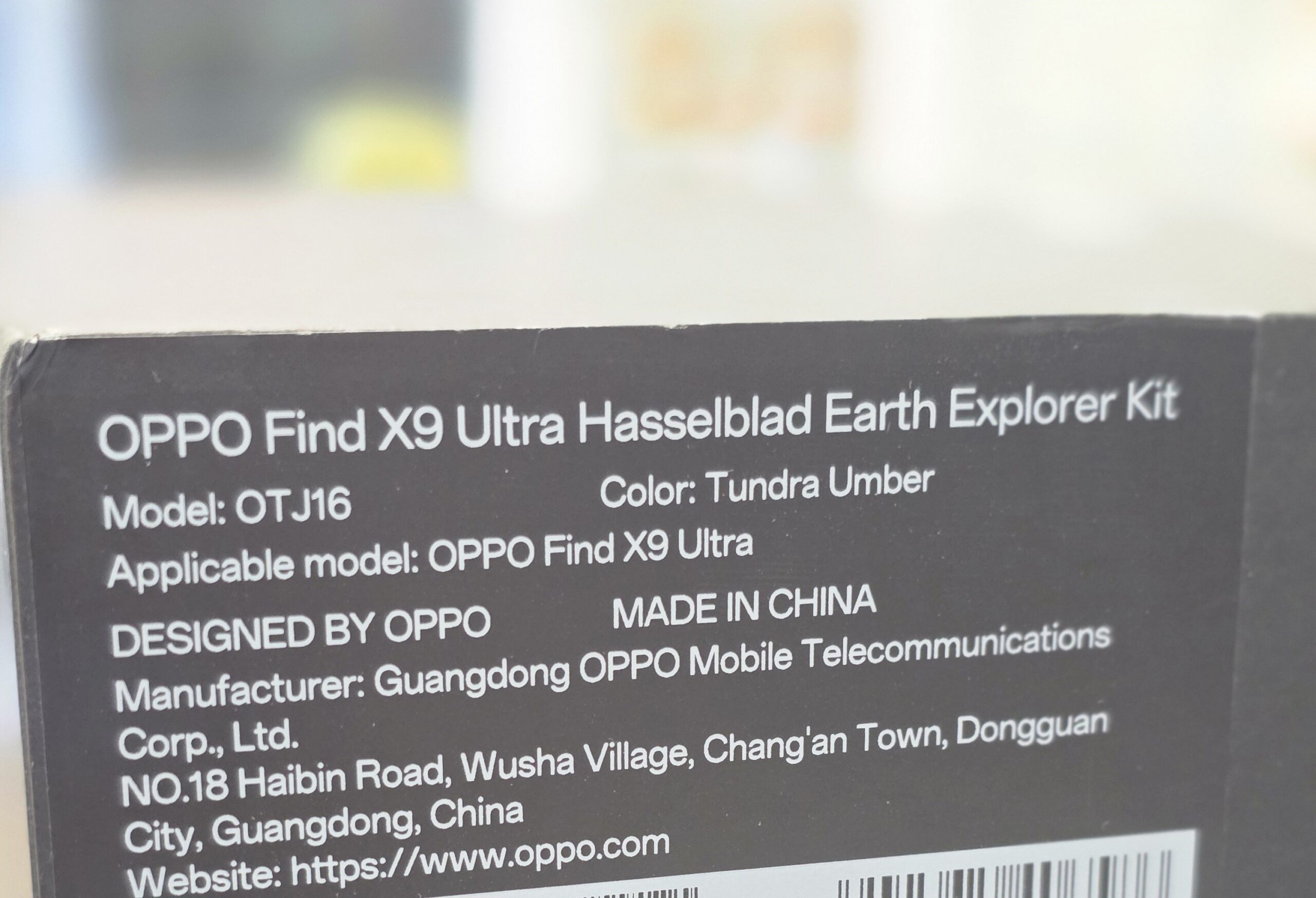 Oppo Find X9 Ultra Hasselblad Earth Explorer Kit