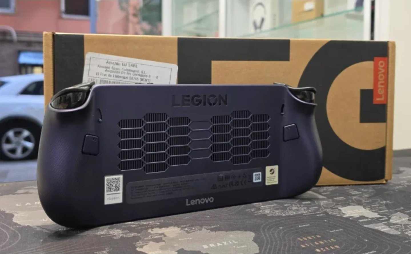 Lenovo Legion Go S AMD RYZEN Z1 Extreme 1TB + 32GB